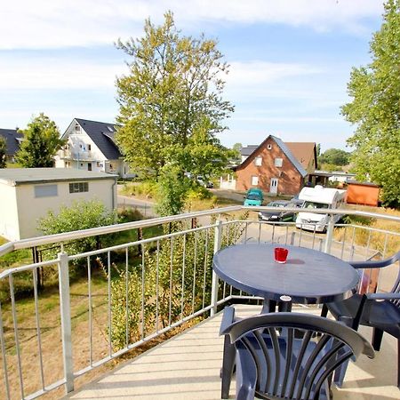 F-1010 Strandhaus Moenchgut B&B Doppelzimmer Nr 35 Lobbe Extérieur photo