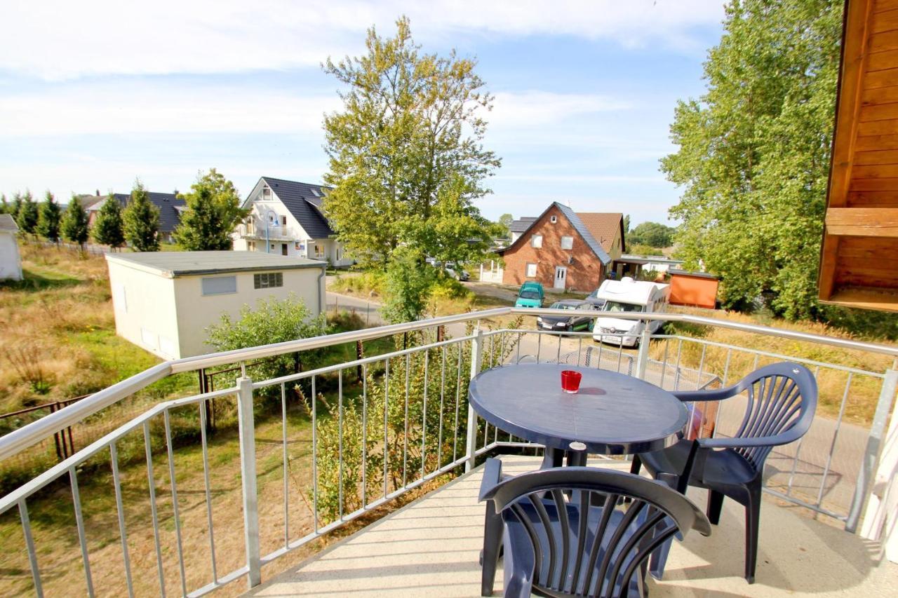 F-1010 Strandhaus Moenchgut B&B Doppelzimmer Nr 35 Lobbe Extérieur photo