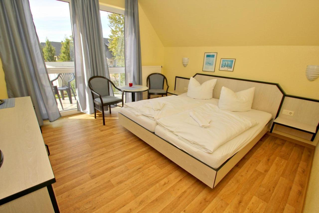 F-1010 Strandhaus Moenchgut B&B Doppelzimmer Nr 35 Lobbe Extérieur photo